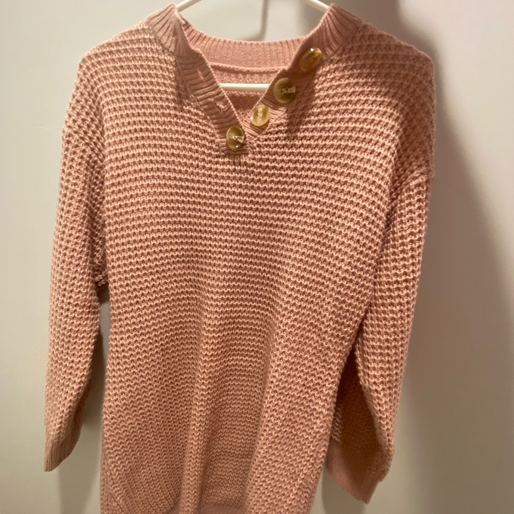 super cute pink knitted dress!!